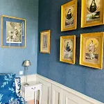 Chateau De Trebons 3*
