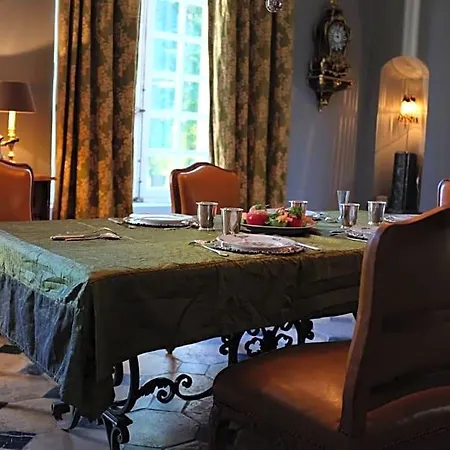 Chateau De Trebons Bed & Breakfast Grainville-Ymauville