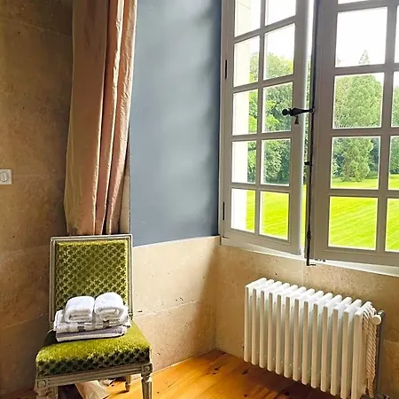 Chateau De Trebons Bed & Breakfast
