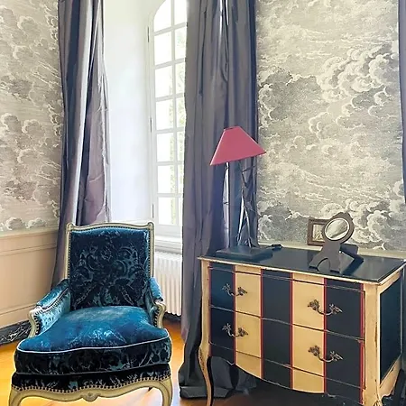 Bed & Breakfast Chateau De Trebons 3*