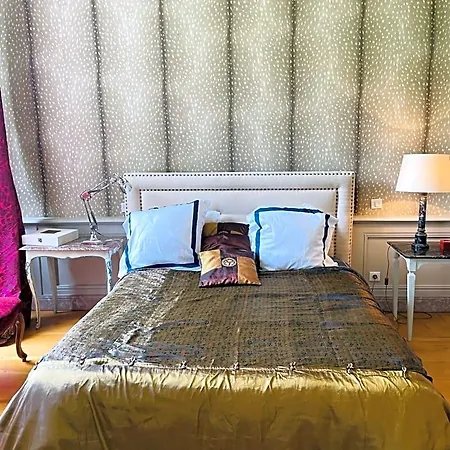 Bed & Breakfast Chateau De Trebons 3*